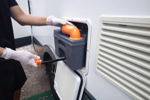 Best Porta potty delivery and setup  in Georgetown, IN