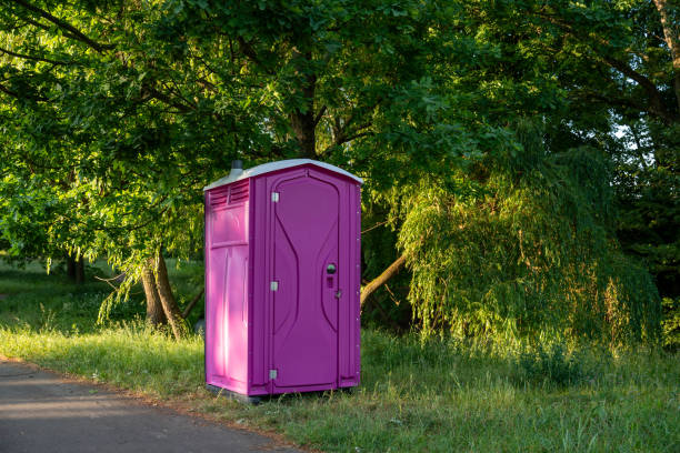 Best Portable restroom trailer rental  in Georgetown, IN